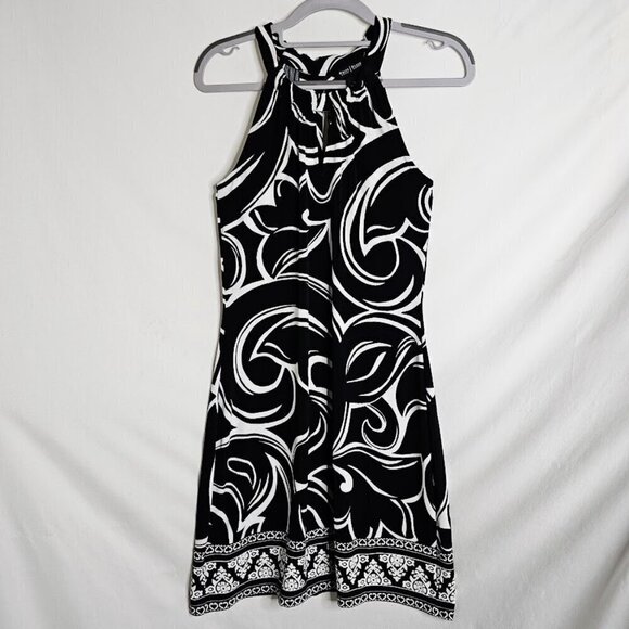 WHITE HOUSE BLACK MARKET Summer Dress BLACK WHITE size XS Sleeveless Art To Wear - Picture 2 of 7